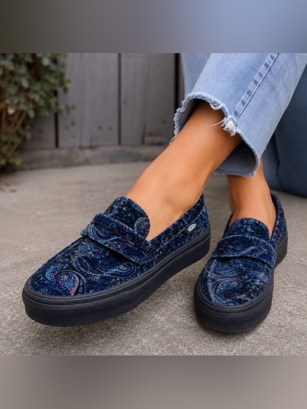 Vans Style 53 Velvet Paisley Penny Loafers Blue Navy Slip On Sneakers Women 8.5
